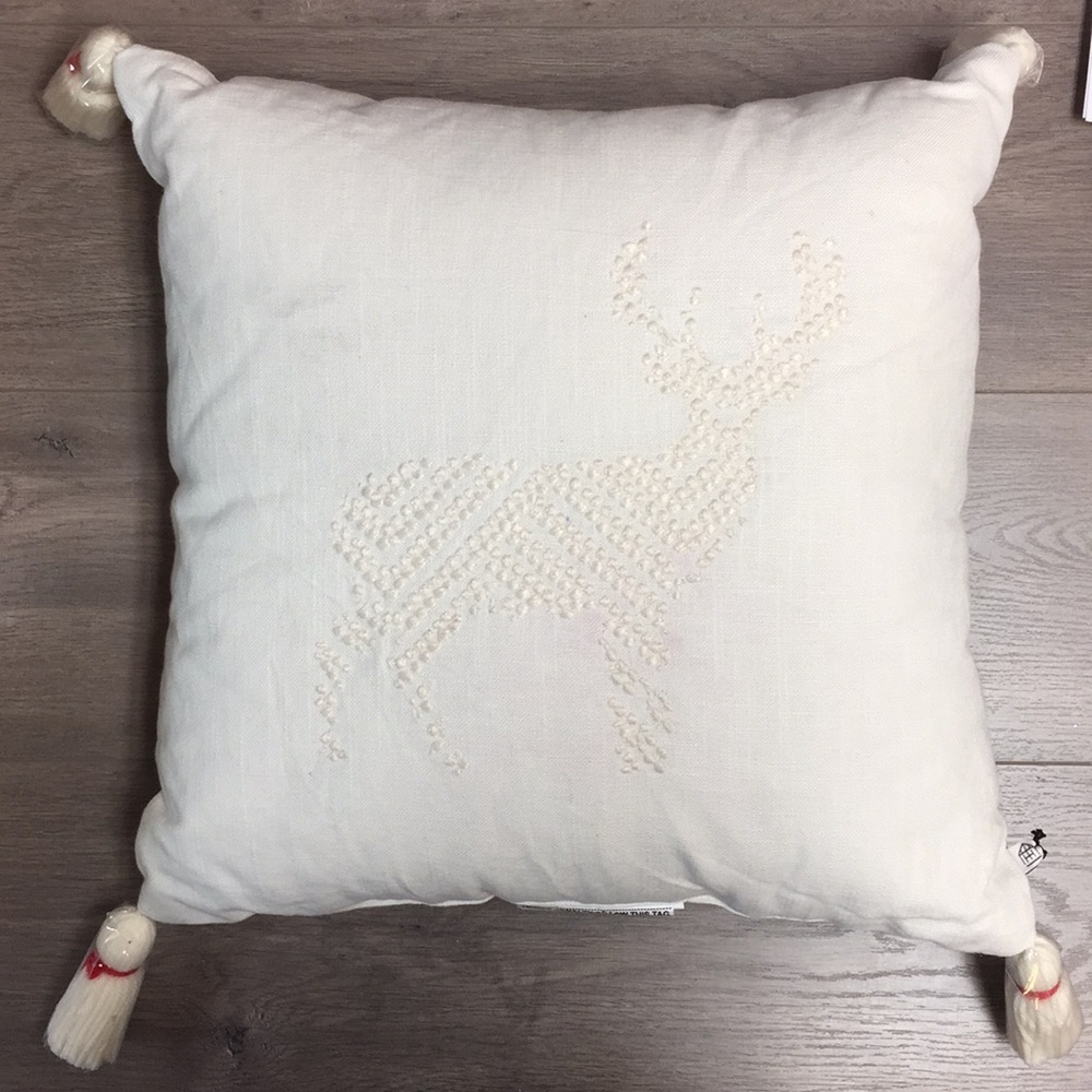 NEW Hearth & Hand Deer Cream Toss Pillow